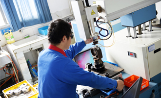 laser-welding-2 laser-welding-2