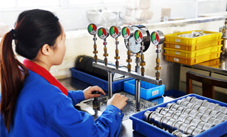 liquid-filled-pressure-gauge-flow-13-1 liquid-filled-pressure-gauge-flow-13-1